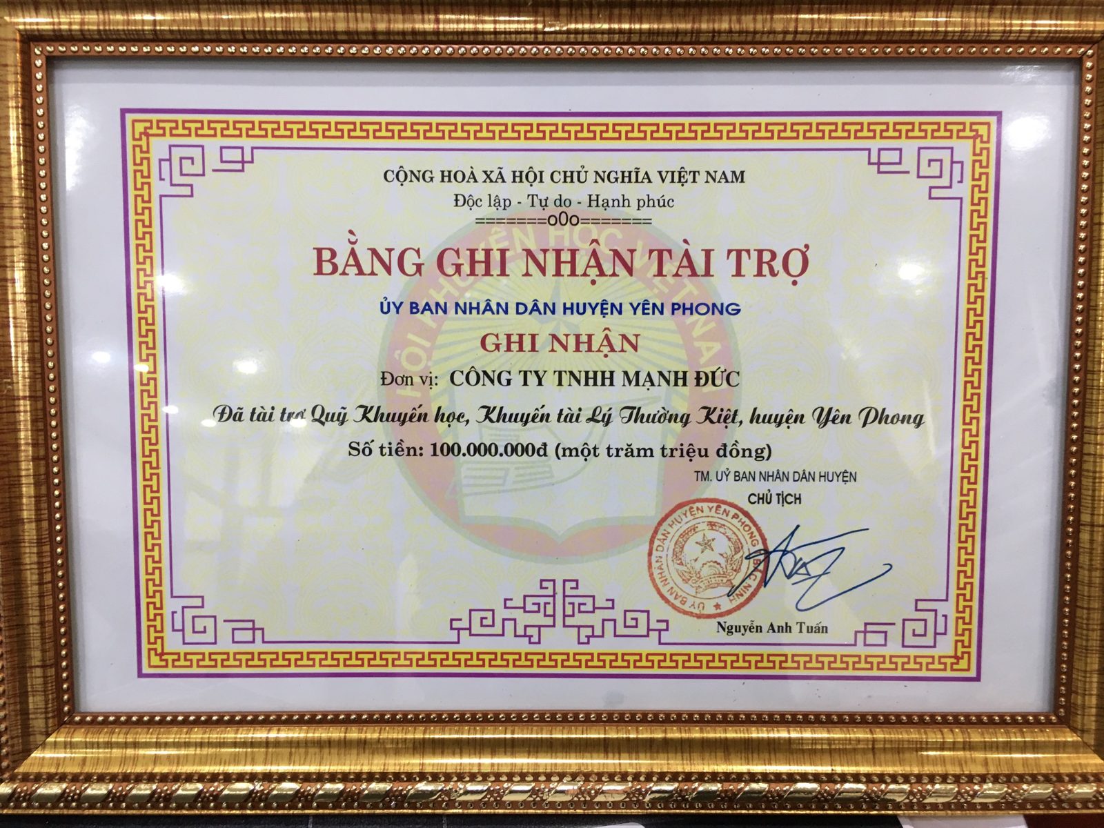 Bằng ghi nhận tài trợ – Quỹ Khuyến học, khuyến tài Lý Thường Kiệt